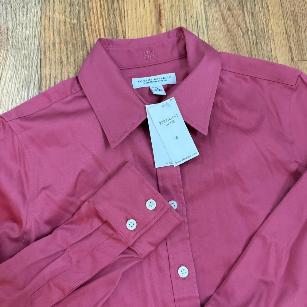 Banana Republic Riley Tailored Shirt Womens 6 Rose Button Down Long Sleeve NWT